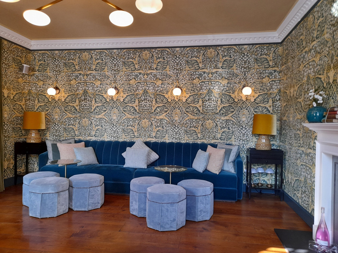 Les Rocquettes Hotel主图