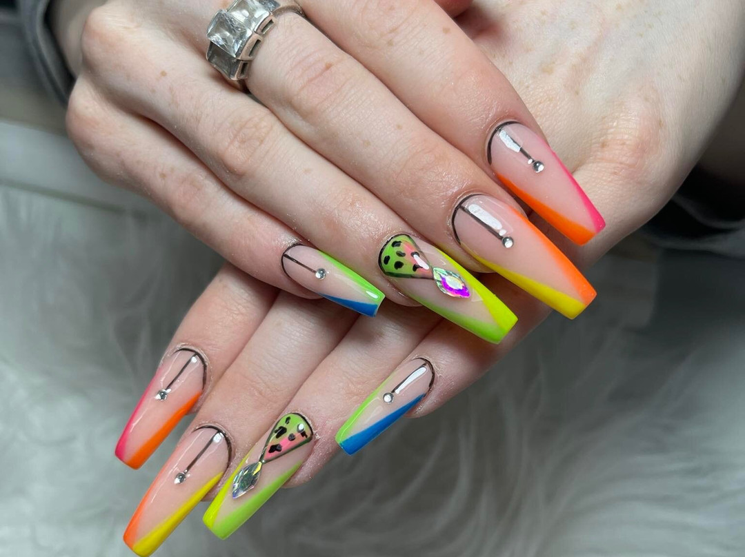 TK Nails Tipton-Tipton必去景点