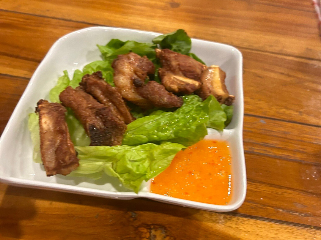 Ly Eatery & Cafe