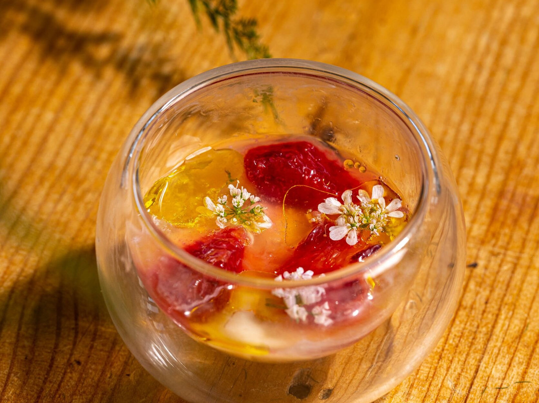 The Grand Hotel主图