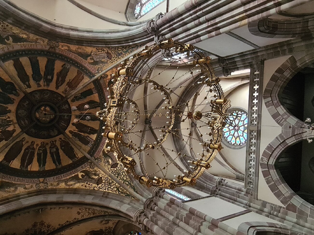 Église Saints Pierre et Paul景点图片