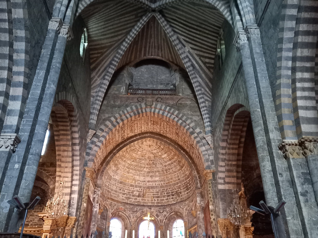 Eglise Notre-Dame-du-Réal景点图片