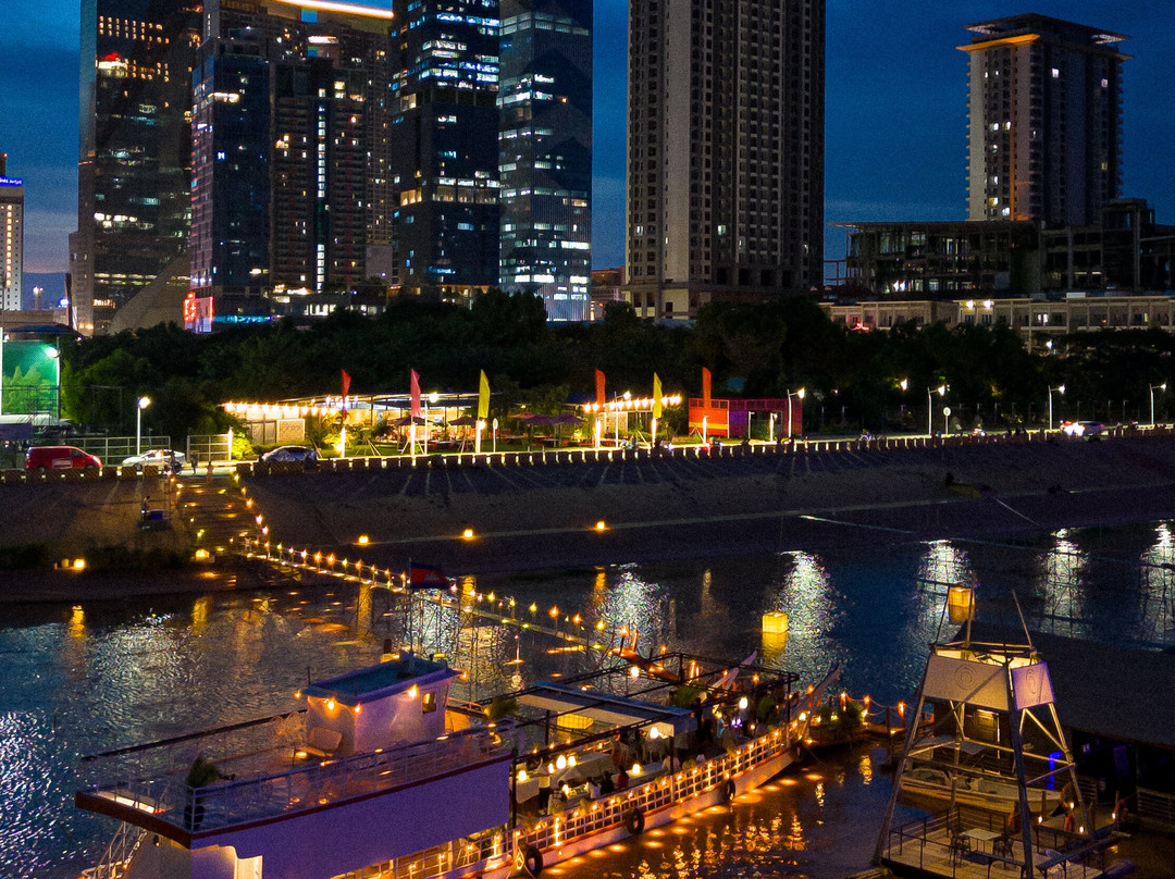 Floatation-金边必去景点