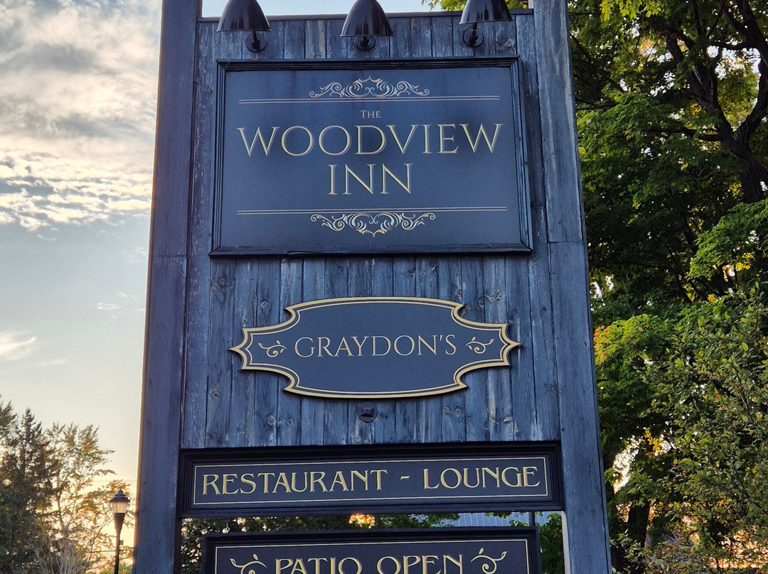 The Woodview Inn主图