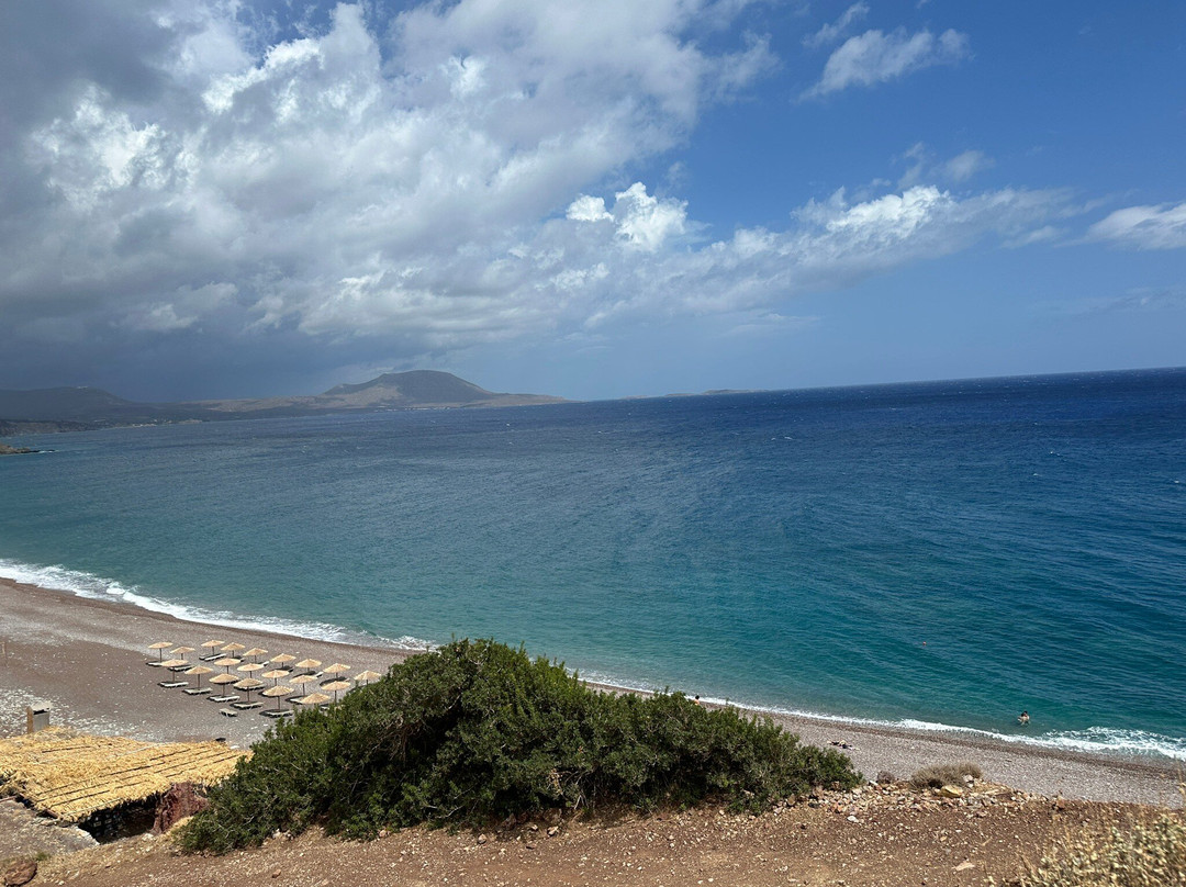 Firi Ammos Beach景点图片