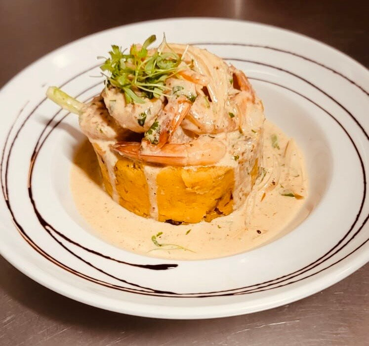 El Desafío Bar & Grill