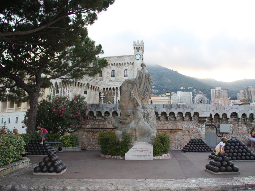 Hommage des Colonies Etrangeres Statue-摩纳哥城必去景点