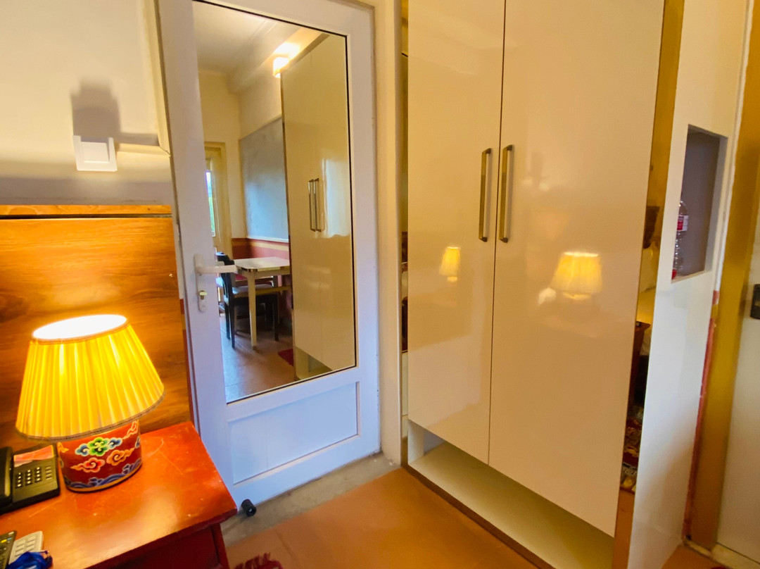 Three Jewels Boutique Hotel主图