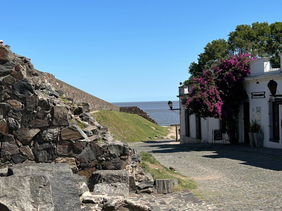 Bastión de San Miguel-科洛尼亚·德尔萨克拉门托城必去景点