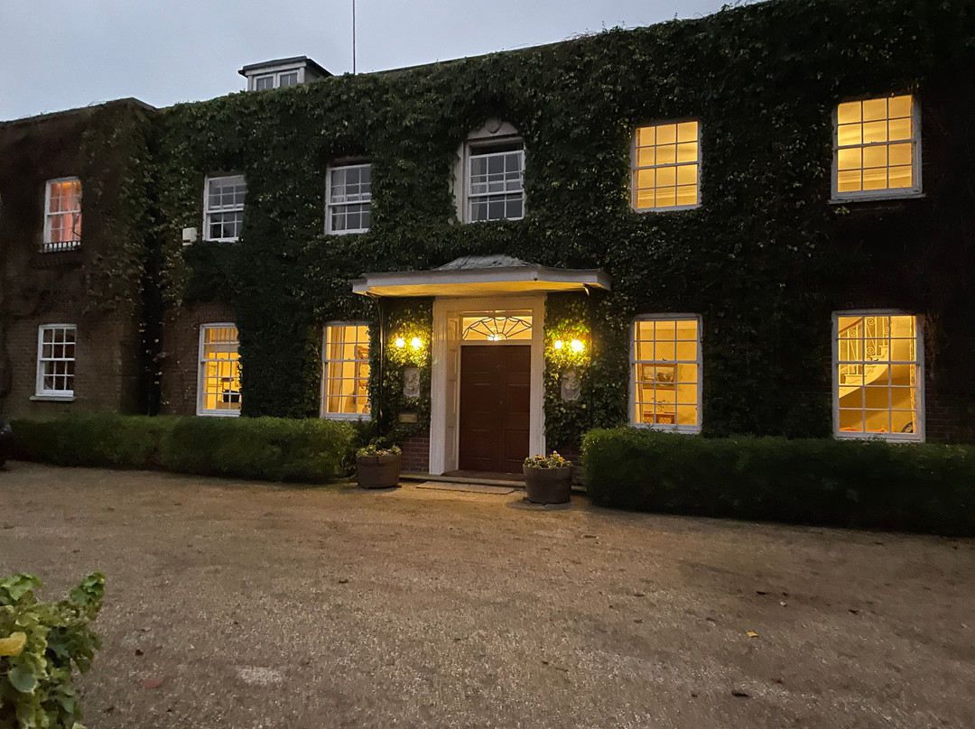 Pembroke House Bed and Breakfast