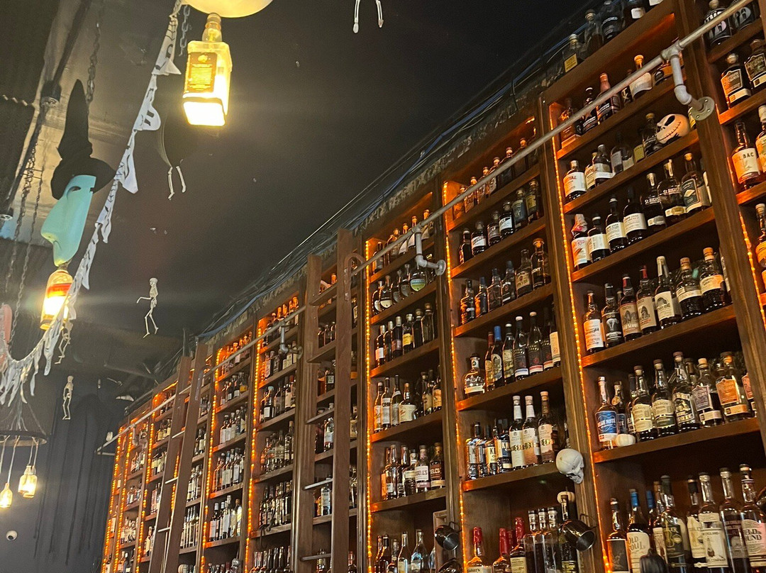 Old Hickory Whiskey Bar-彭萨科拉必去景点