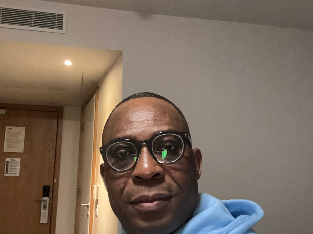 华美达安可米尔顿凯恩斯酒店主图