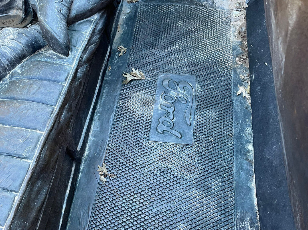 Cyrus Avery Centennial Plaza-塔尔萨必去景点