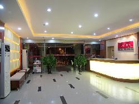 青岛雅悦酒店台东店主图