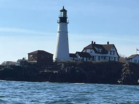 Fogg's Water Taxi & Charters-波特兰必去景点