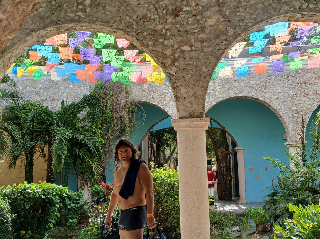 Cenote Saamal-巴利亚多利德必去景点