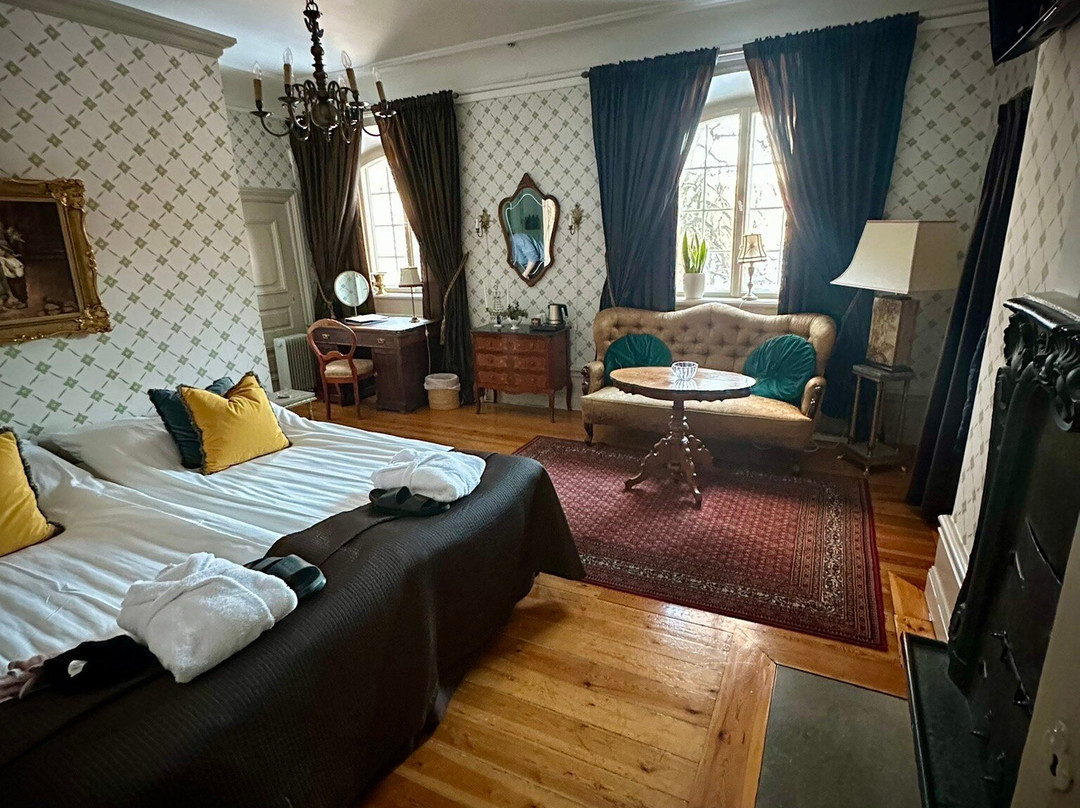 Hedenlunda Slott主图
