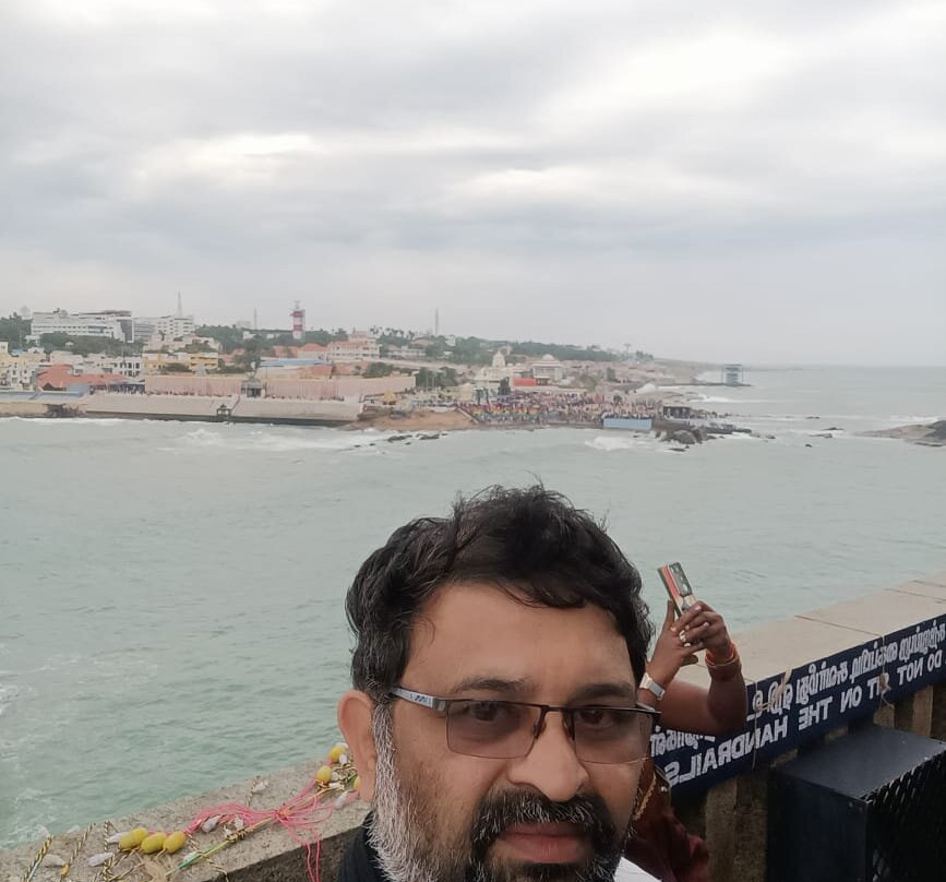 Thiruvalluvar Statue景点图片