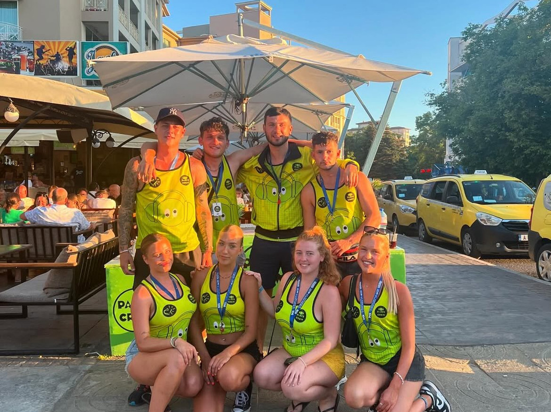 Party Crew!-晴滩必去景点