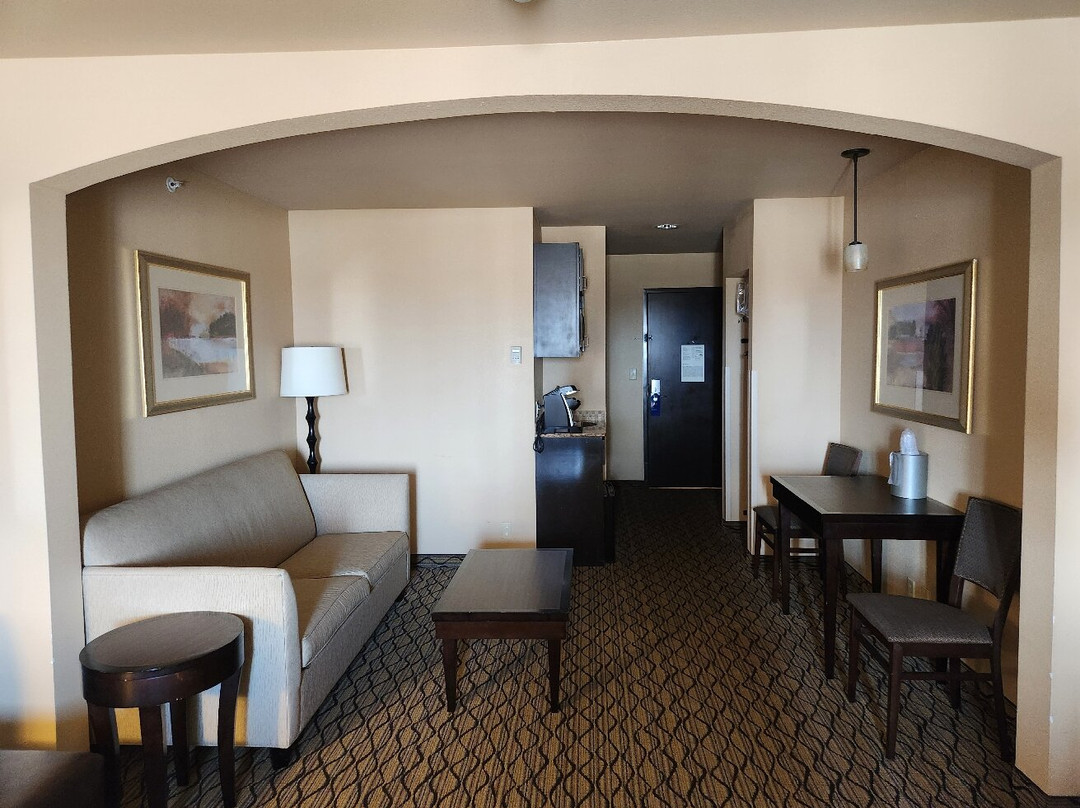 Holiday Inn Express & Suites Wichita Falls By IHG主图