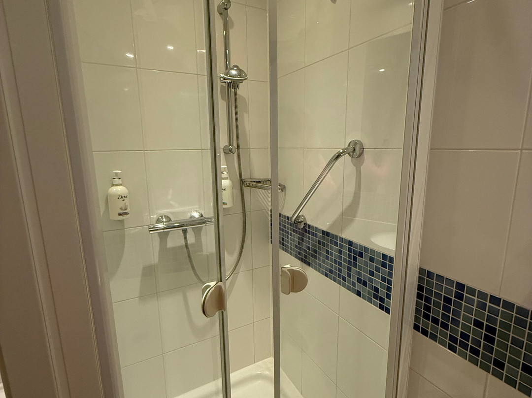 不来梅机场快捷假日酒店主图