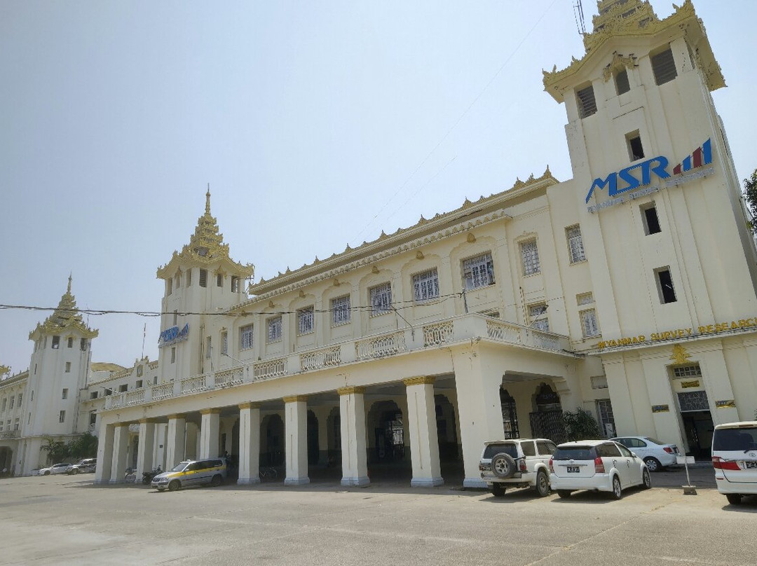 Yangon Central Railway Station-仰光必去景点