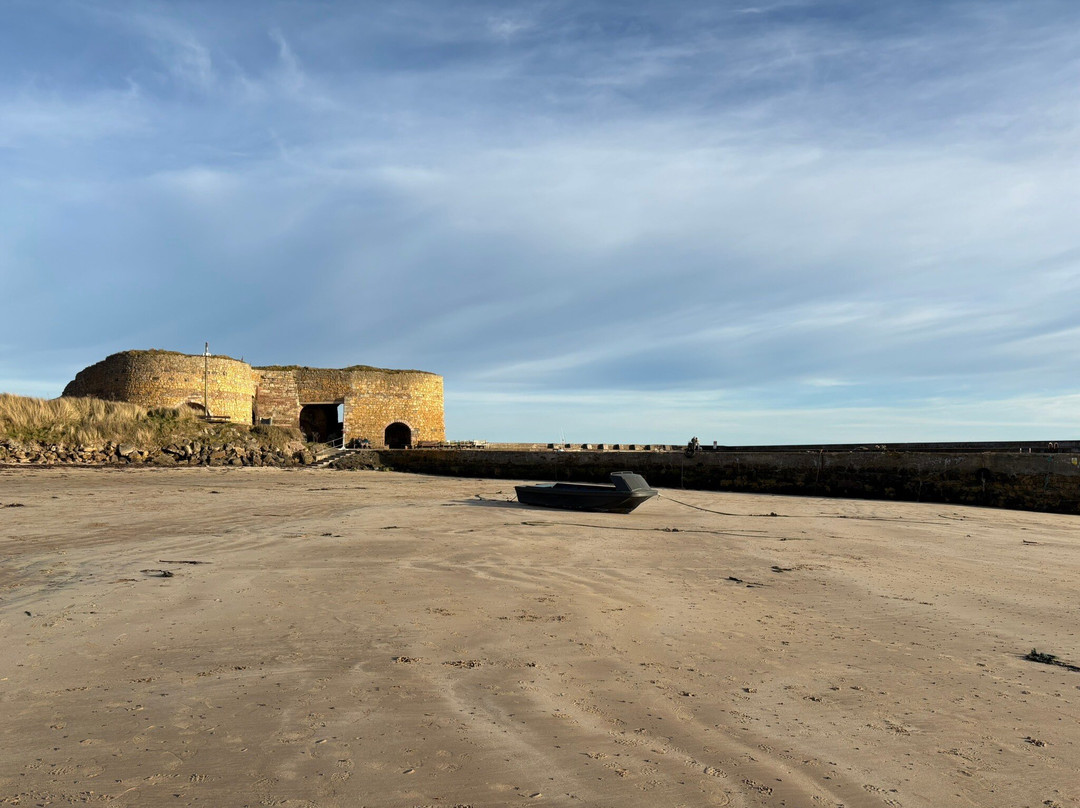 Beadnell Bay Beach-Beadnell必去景点