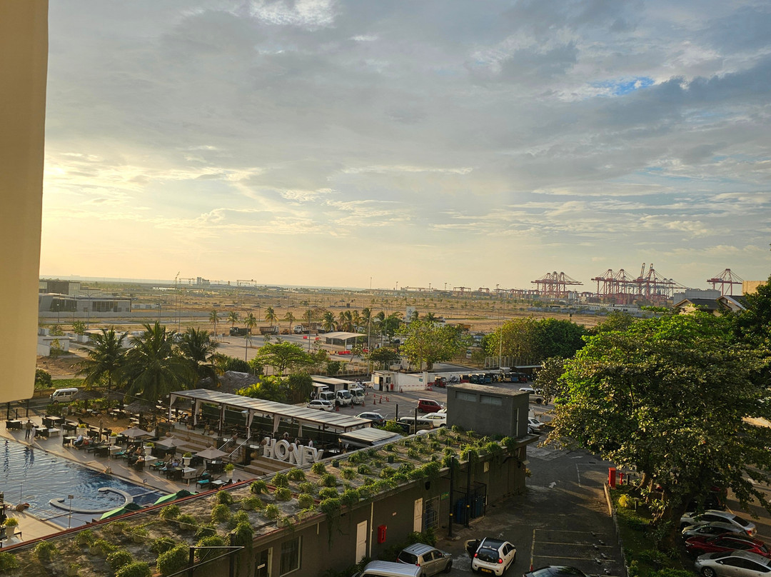 金斯伯里酒店主图