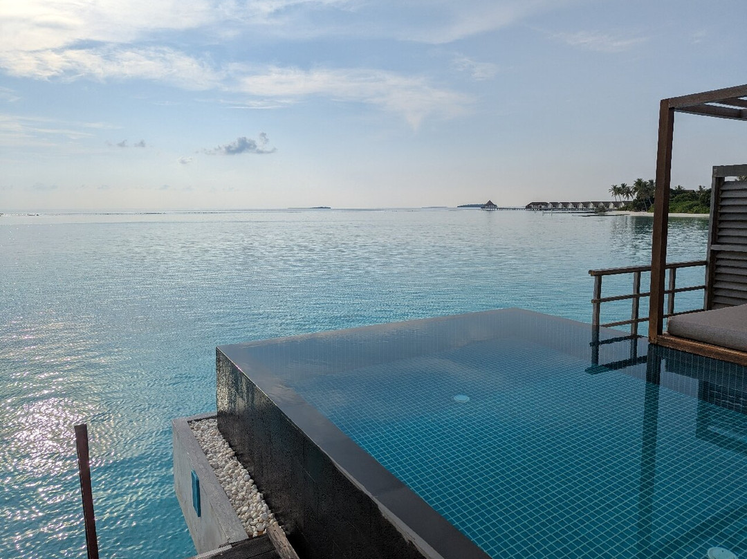 弗拉维利岛Spa及度假村主图