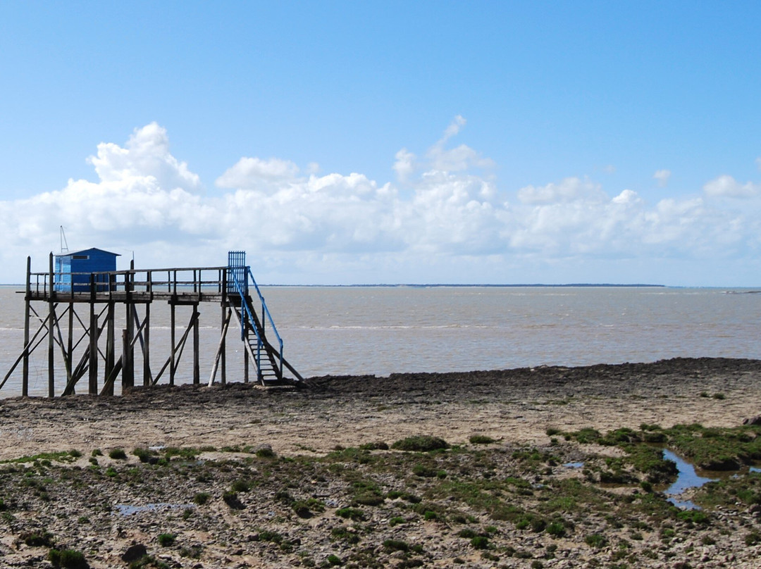 La Caleche de Madame-Port-des-Barques必去景点