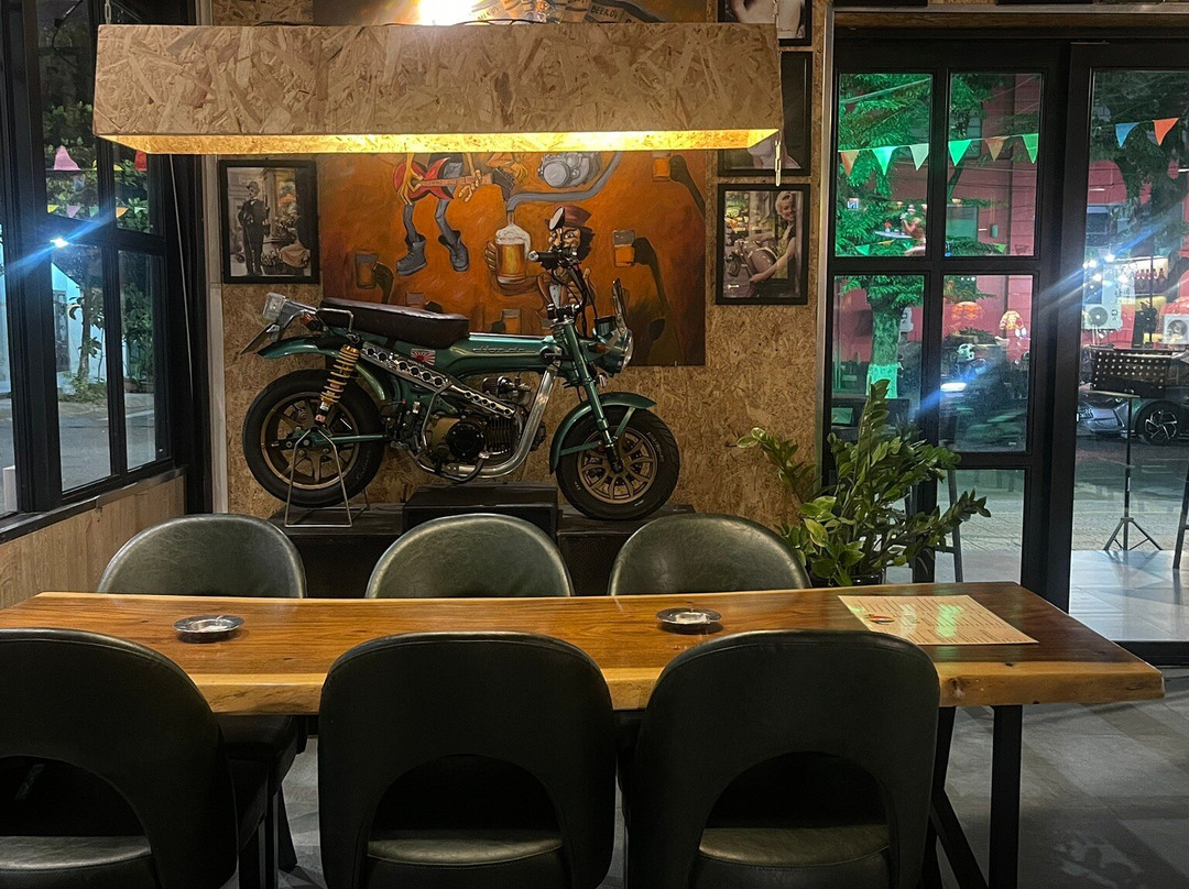 Simple Man Pub-岘港必去景点