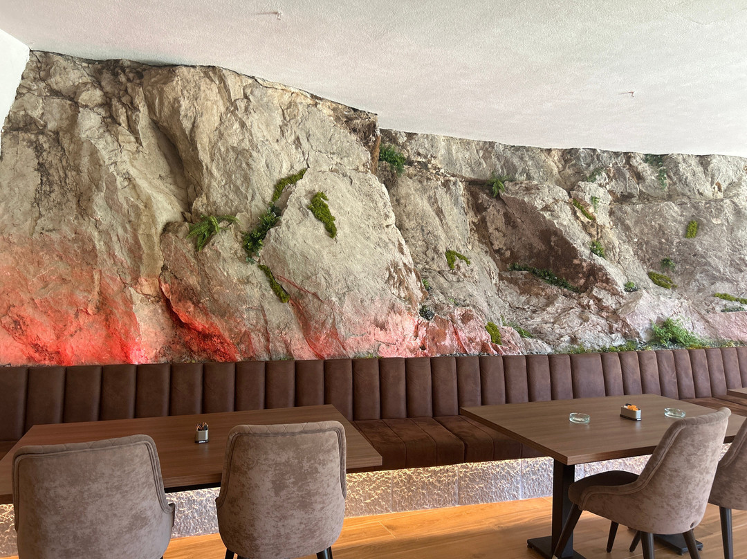 Hotel De'Andros Virpazar