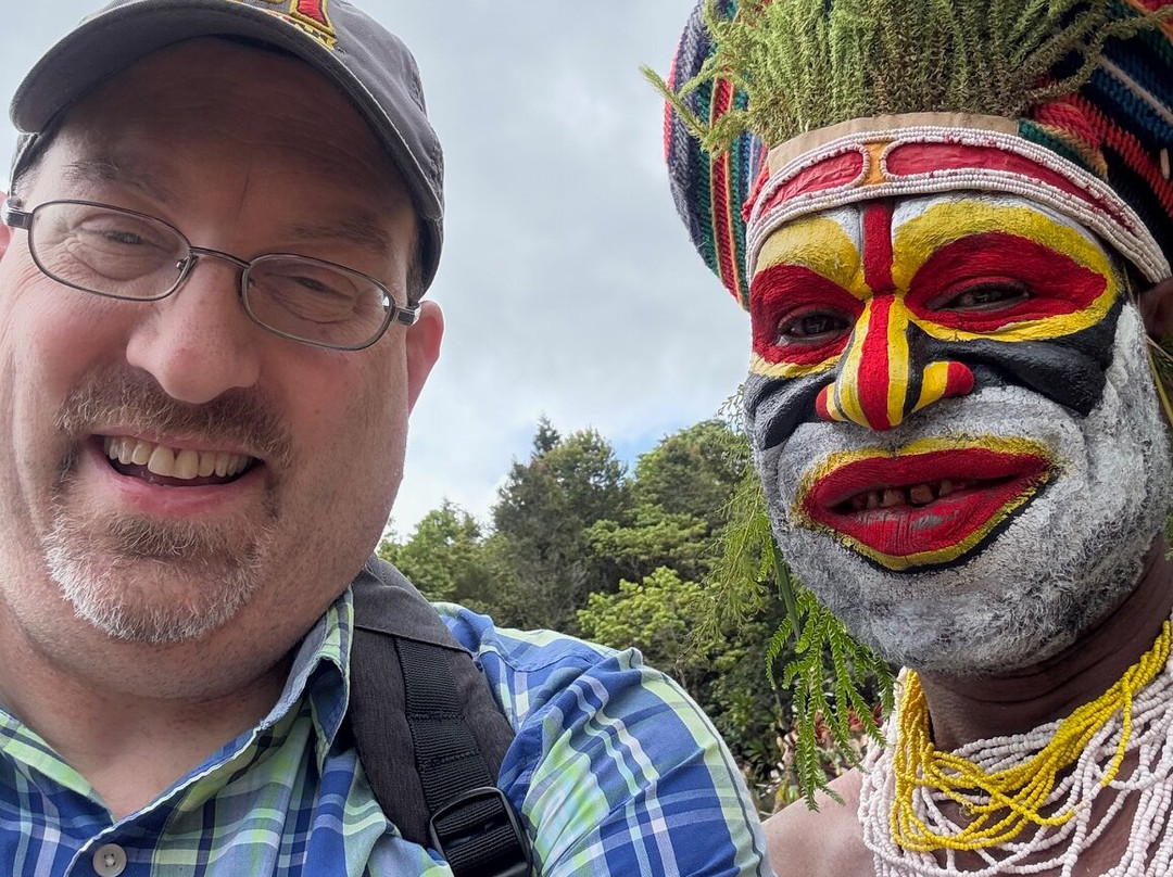 Trans Niugini Tours