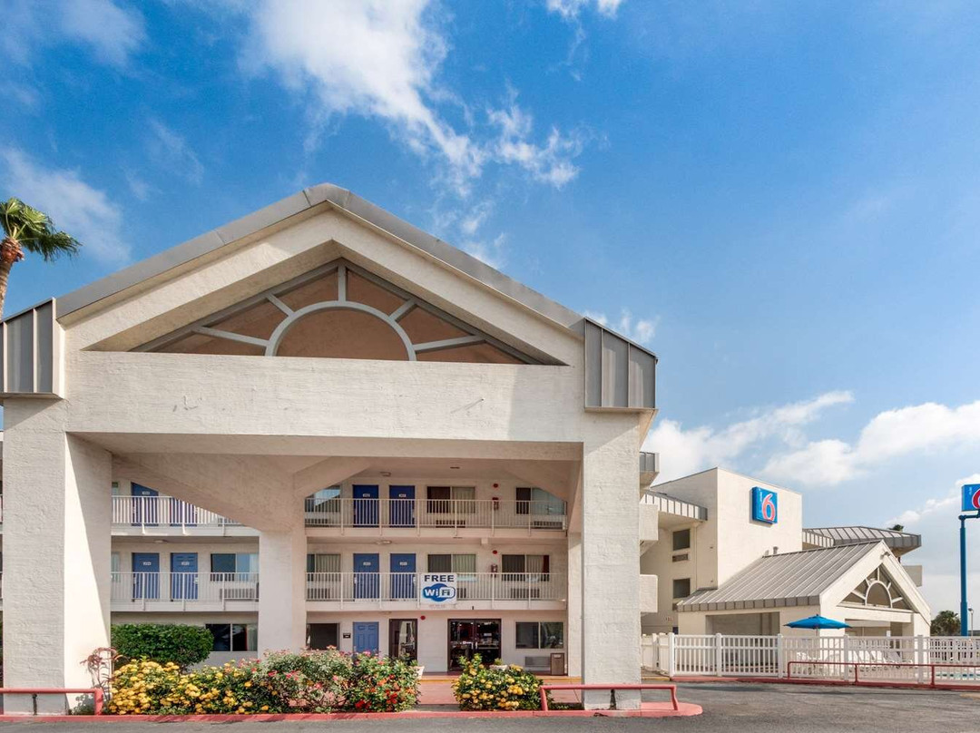 北布朗斯维尔6号汽车旅馆