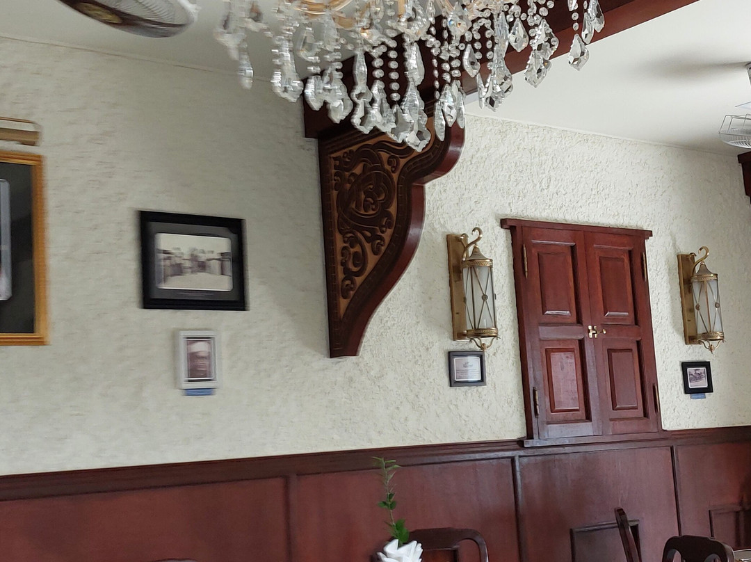 Sultan Mahal Restaurant