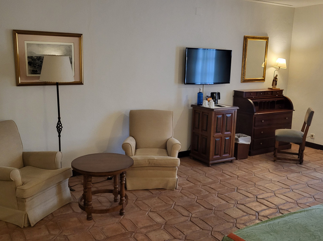 普拉森西亚旅馆主图