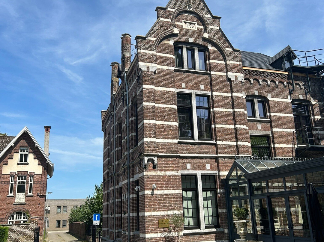Huys van Steyns主图