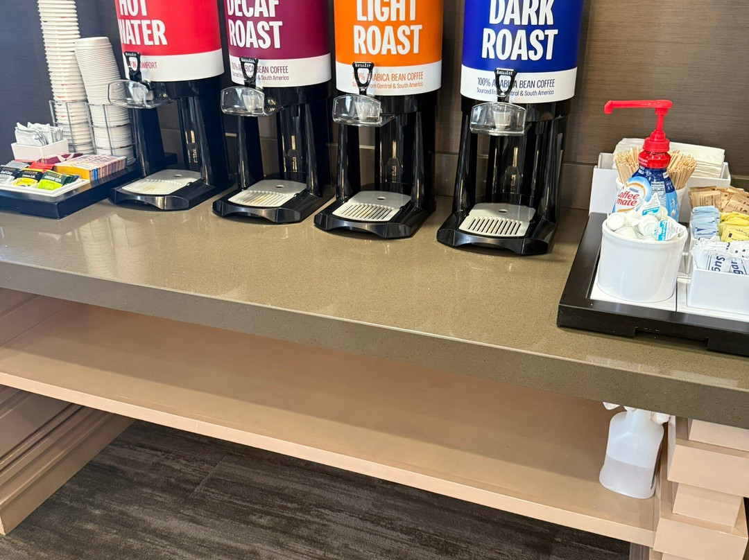 Hampton Inn & Suites Altoona - Des Moines主图