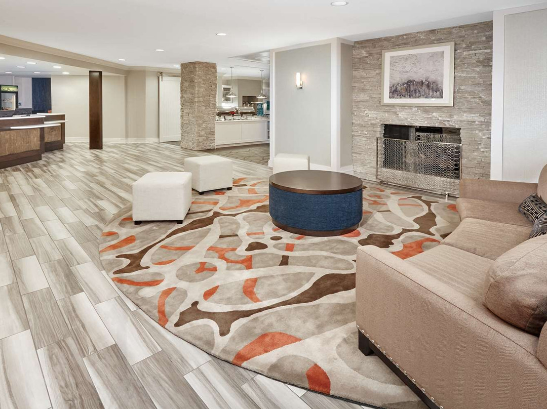 拉斐特酒店住宿-拉斐特希尔顿惠庭套房酒店