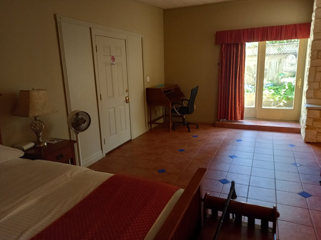 Grey Rose Suites主图