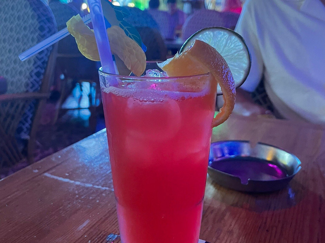 VIP Dance Bar-厄吕代尼兹必去景点