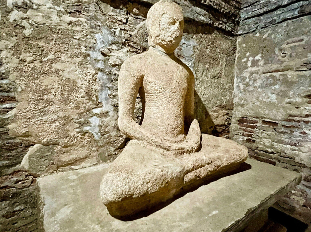 Dalada Maluwa-波隆纳鲁瓦必去景点