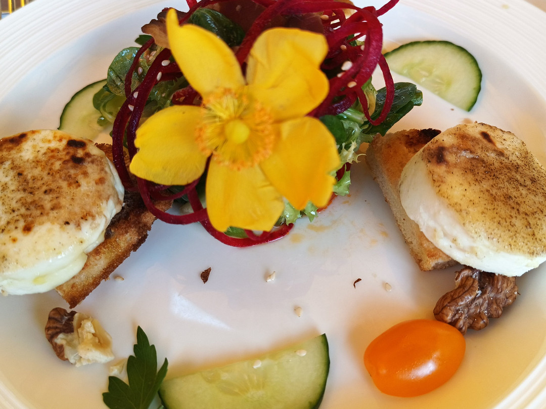 Hotel Restaurant au Cheval Blanc主图