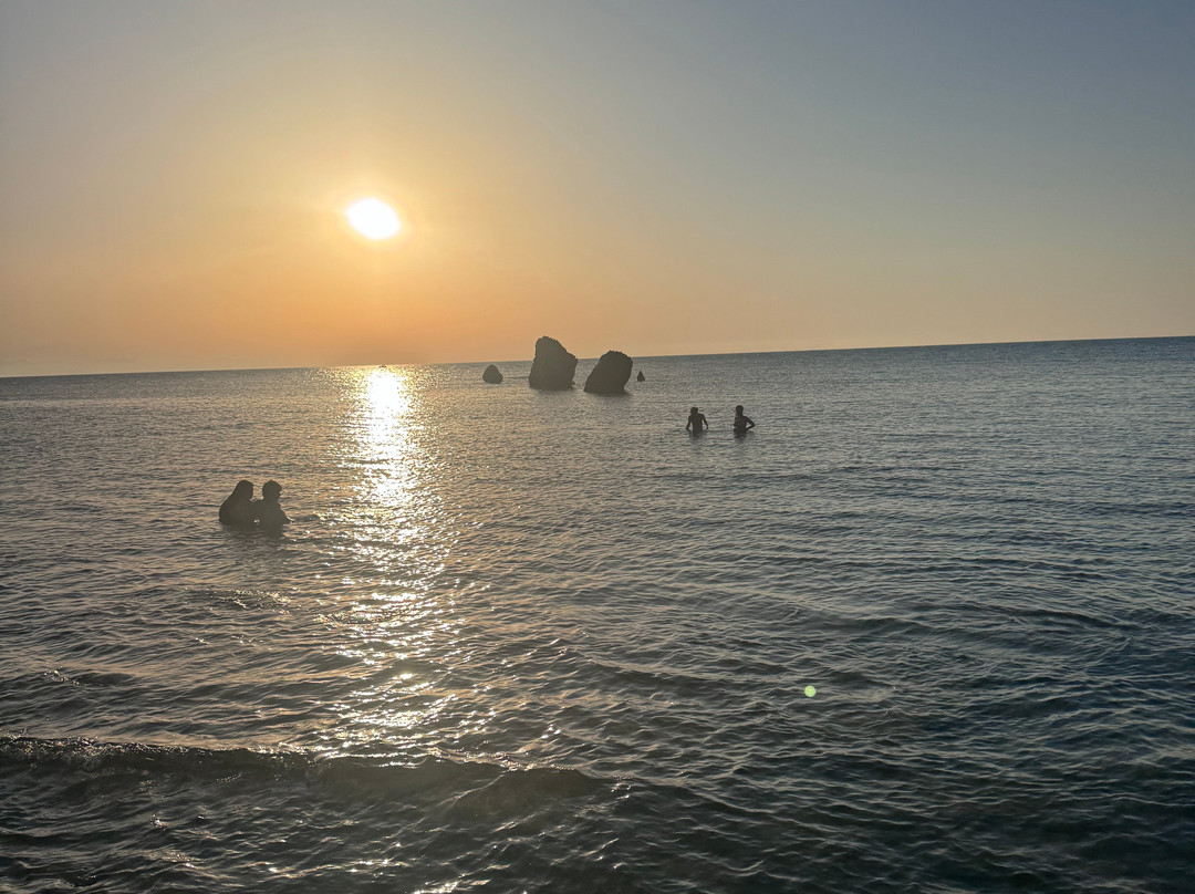 Spiaggia di Settefrati-切法卢必去景点
