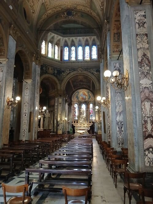 Basilica dei Santi Gervasio e Protasio-拉帕洛必去景点