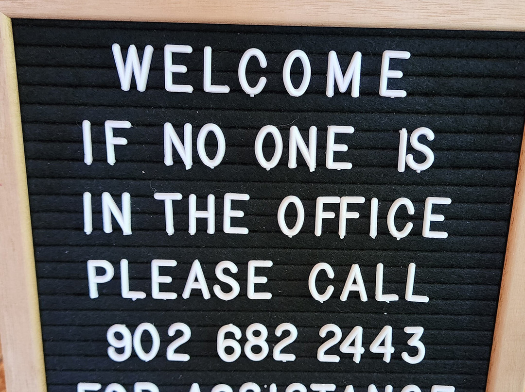 Mersey River Chalets and Nature Retreat主图