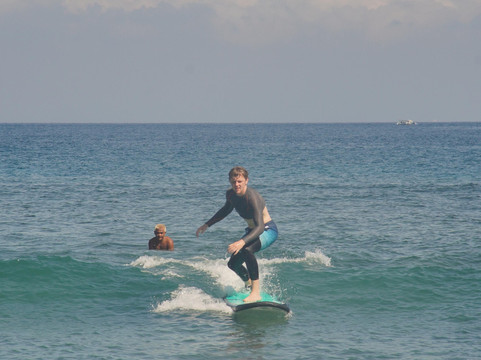 Rizki Surf Coach-Senggigi必去景点