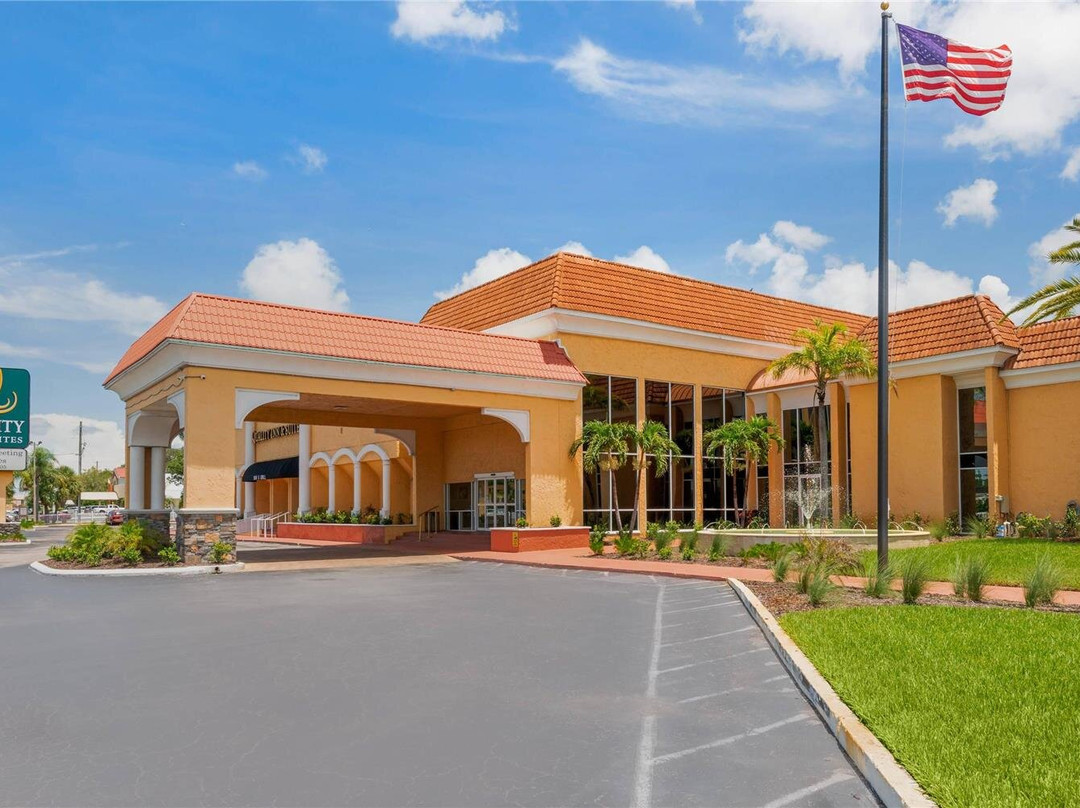 里奇港酒店住宿-Quality Inn & Suites Conference Center