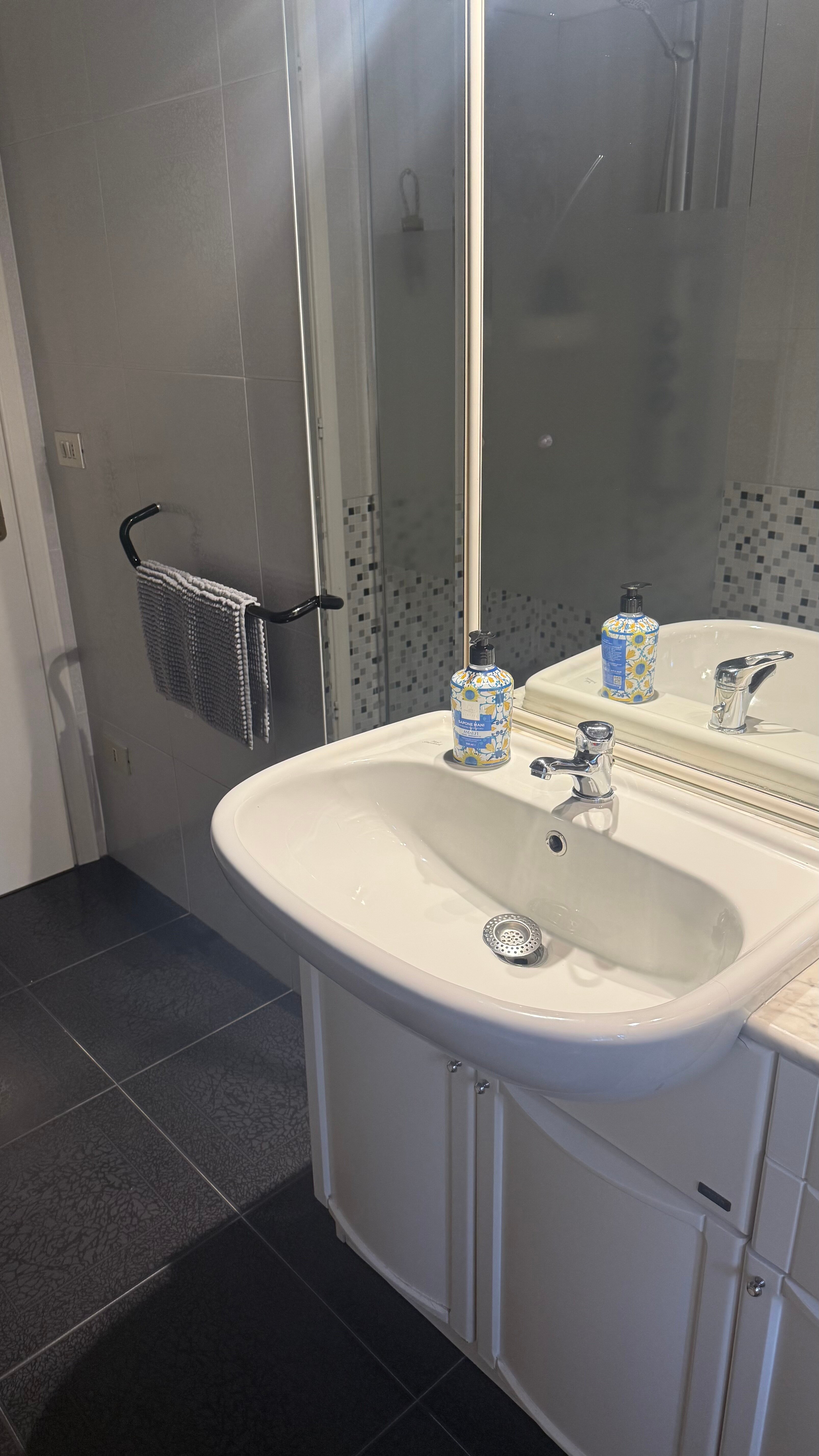 Bed & Breakfast Lo Schiaccianoci-浴室