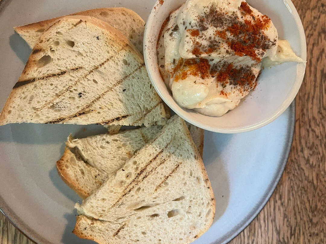 Bel & The Dragon Churt主图